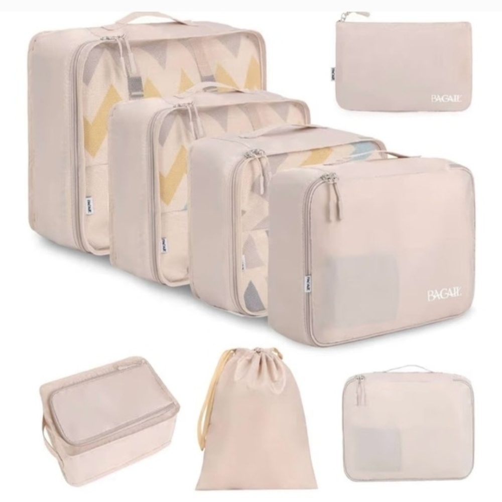 NWT Beige Travel Packing Cubes Set
